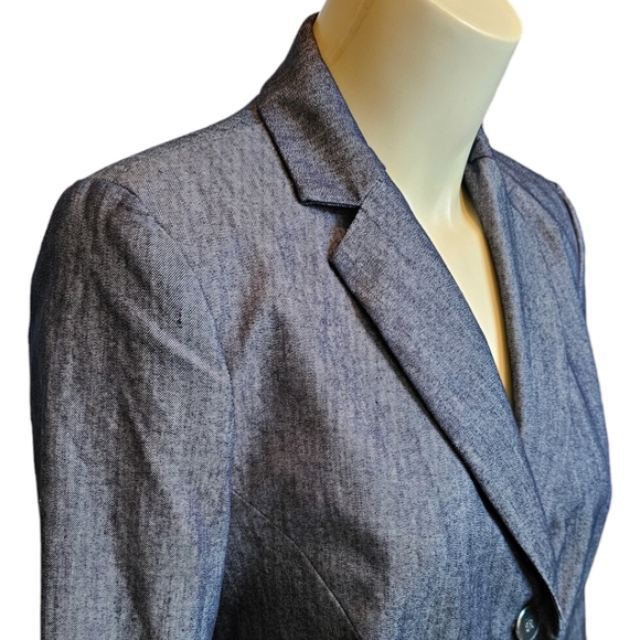 7th Avenue New York & Company blue blazer. 4 - Picture 3 of 9
